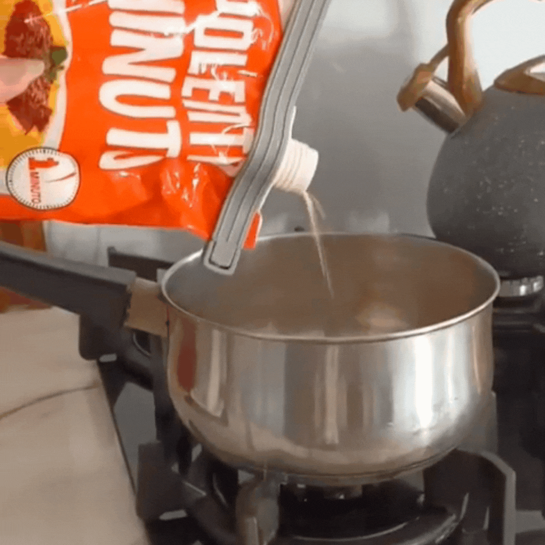 Clip Sellador Reutilizable con Tapa Vertedora📎  Conservá tus Alimentos Frescos y Secos