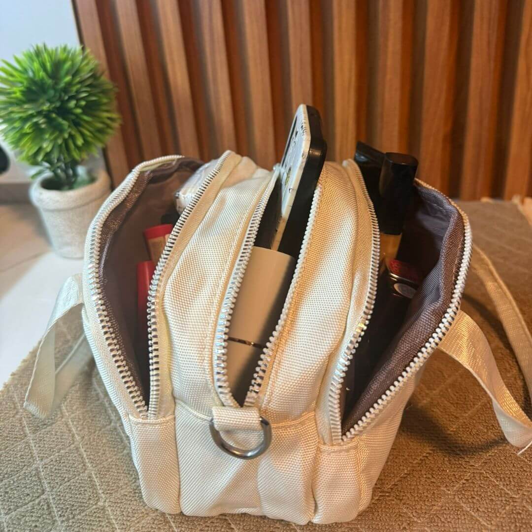 Bandolera Siena 👜– Elegancia práctica en tamaño compacto